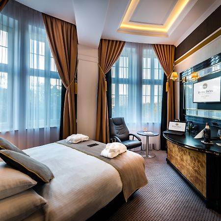 Hotel Dana Business & Conference シュチェチン エクステリア 写真