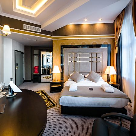 Hotel Dana Business & Conference シュチェチン エクステリア 写真