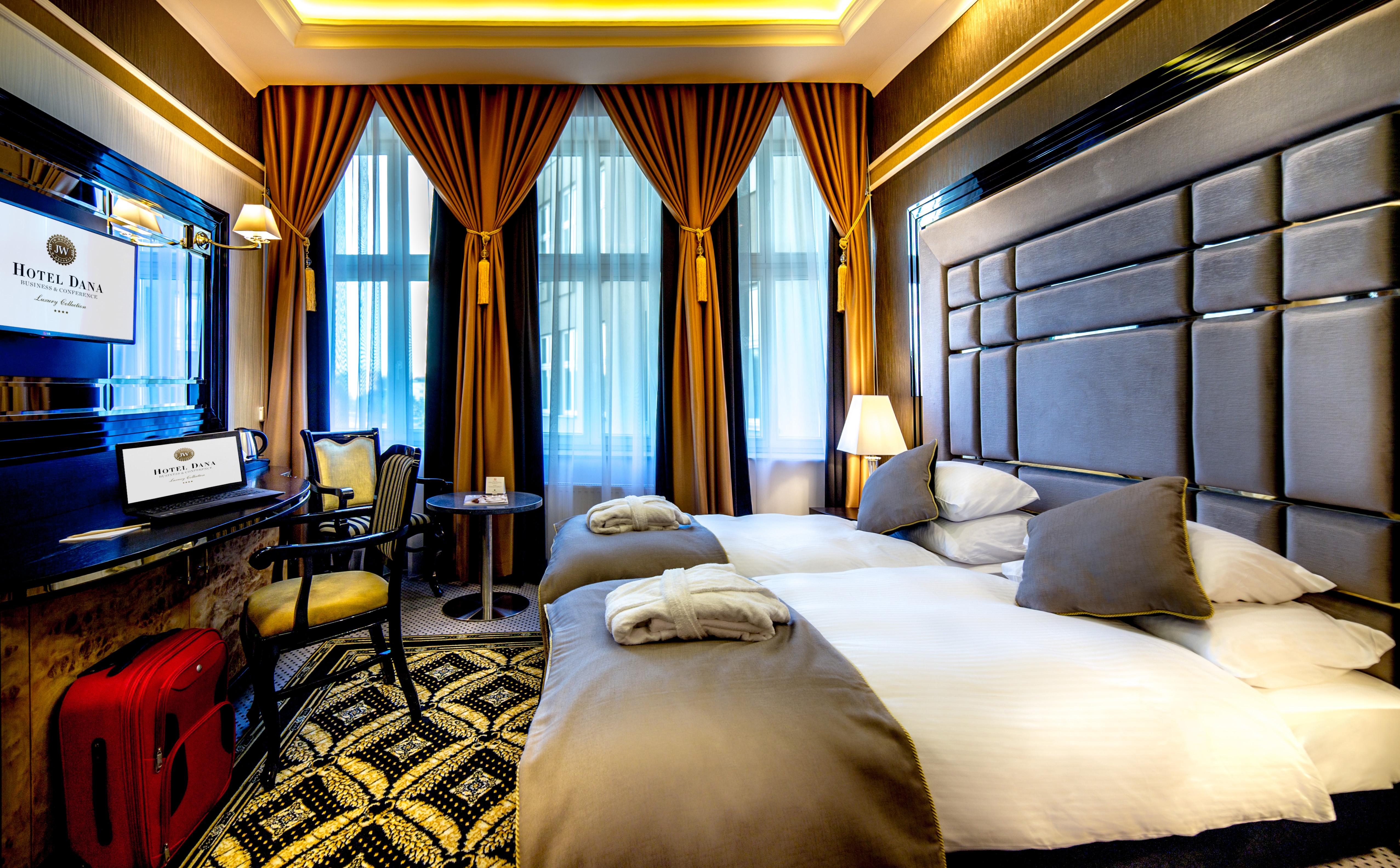 Hotel Dana Business & Conference シュチェチン エクステリア 写真