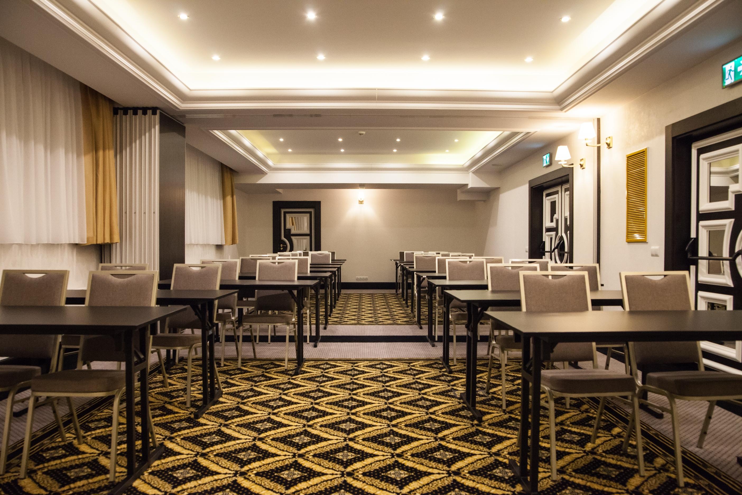 Hotel Dana Business & Conference シュチェチン エクステリア 写真