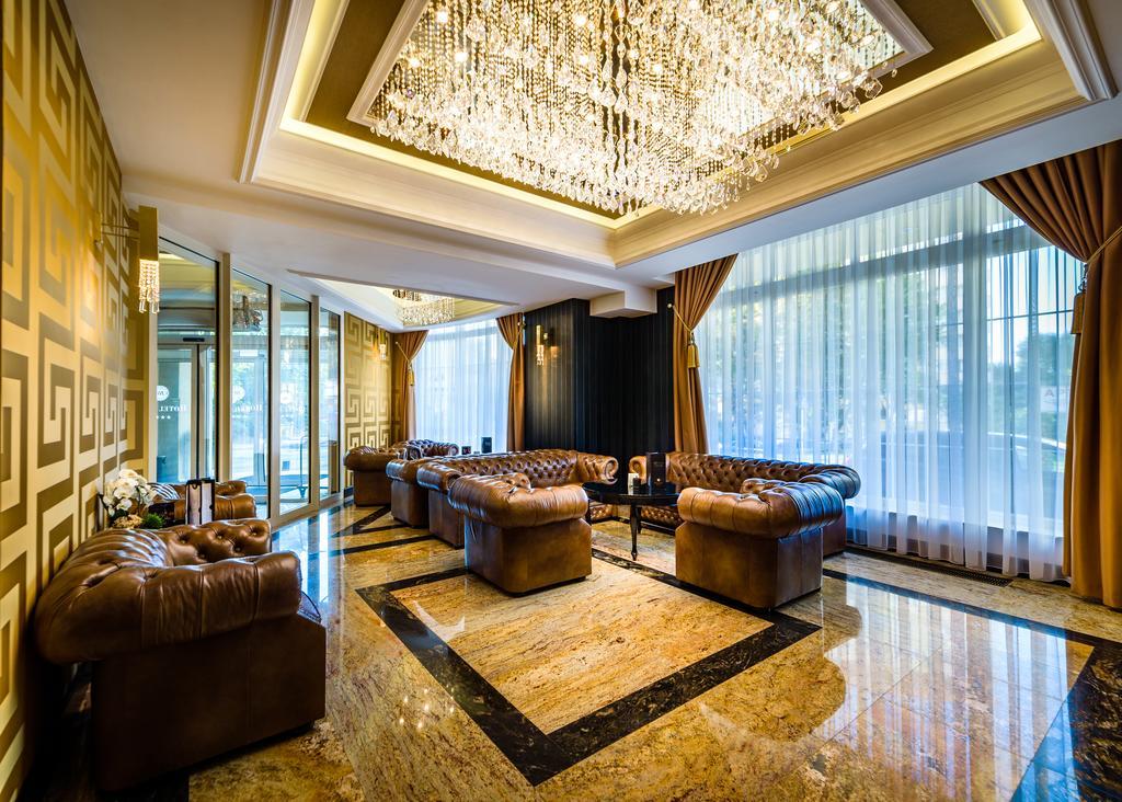 Hotel Dana Business & Conference シュチェチン エクステリア 写真