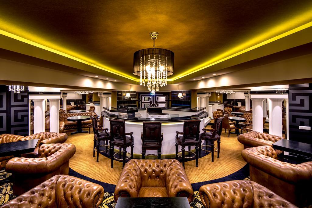 Hotel Dana Business & Conference シュチェチン エクステリア 写真